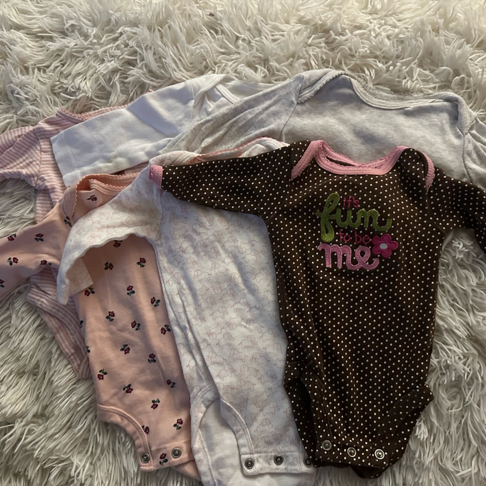 Carters Baby Girl long sleeve onesies, bundle of 6